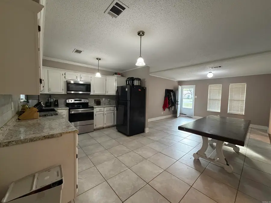 18 Paige Avenue, Cabot, AR 72023 - #2