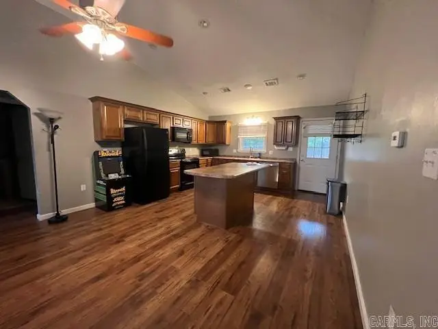 2500 S 22nd Street, Paragould, AR 72450 - #3