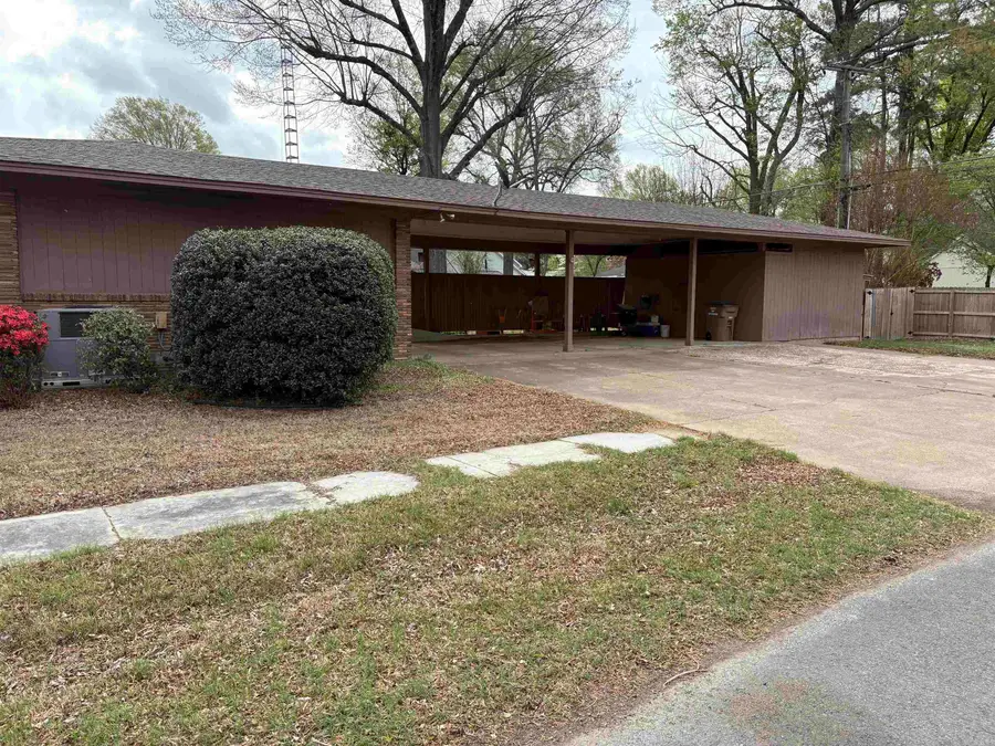 1203 Marion Dr, Wynne, AR 72396 - #3