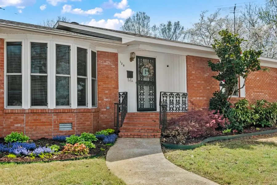 120 Lambert Circle, Searcy, AR 72143 - #2