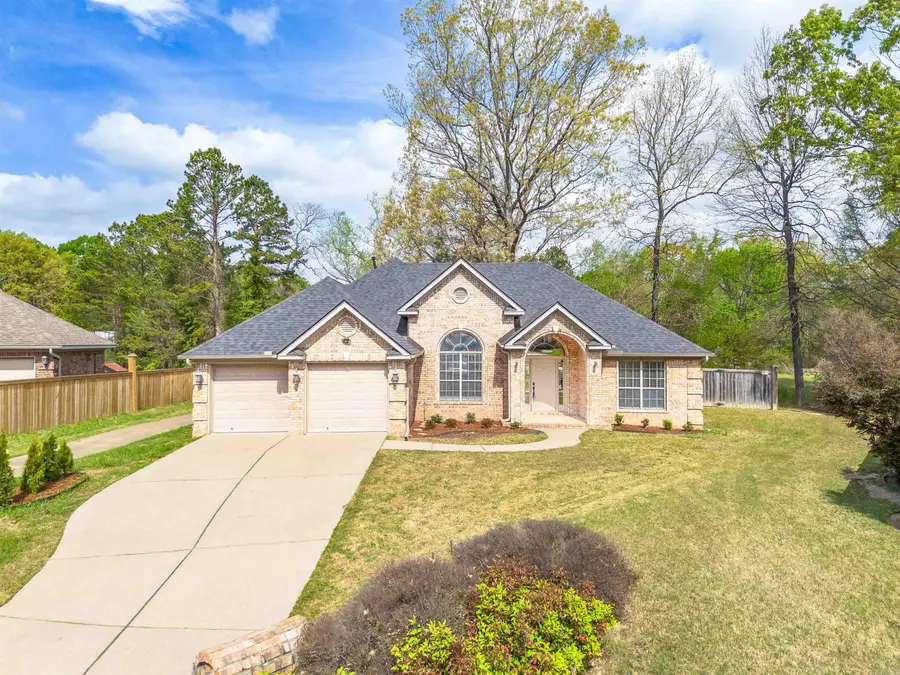 136 Nemours Ct, Maumelle, AR 72113 - #3