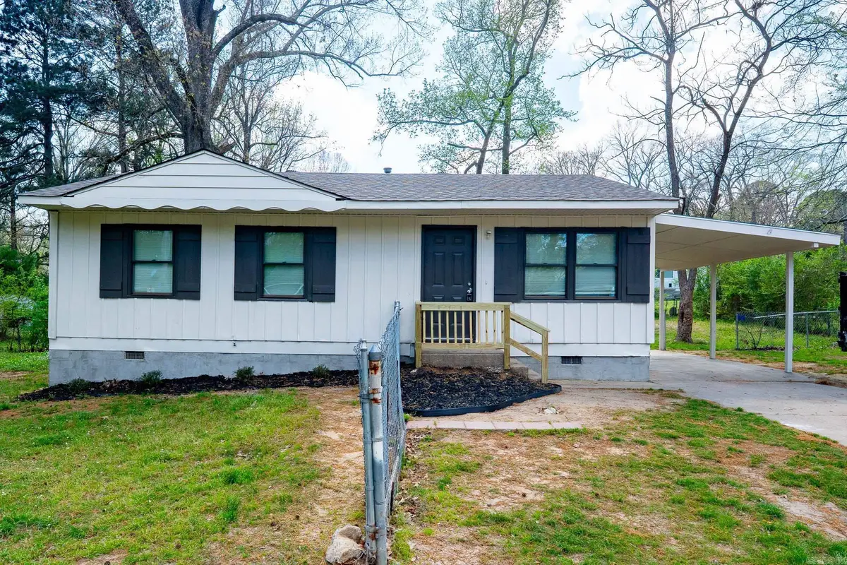 906 Edgehill, Benton, AR 72015 - #1