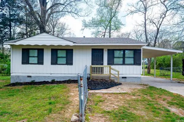 906 Edgehill, Benton, AR 72015