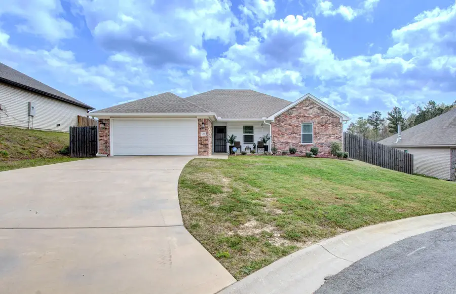 5399 Heritage Valley Drive, Benton, AR 72019 - #3