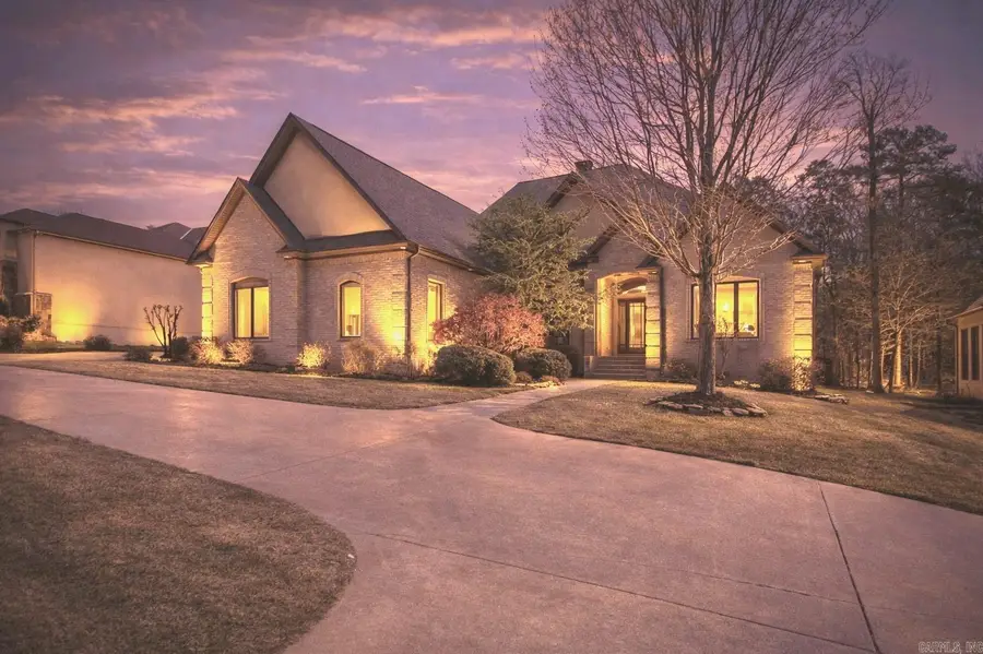 54 Deauville Circle, Little Rock, AR 72223 - #2