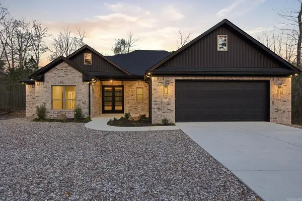 19 Fachado Way, Hot Springs Village, AR 71909