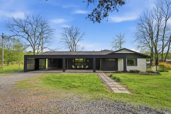 227 Friendship Road, Conway, AR 72032