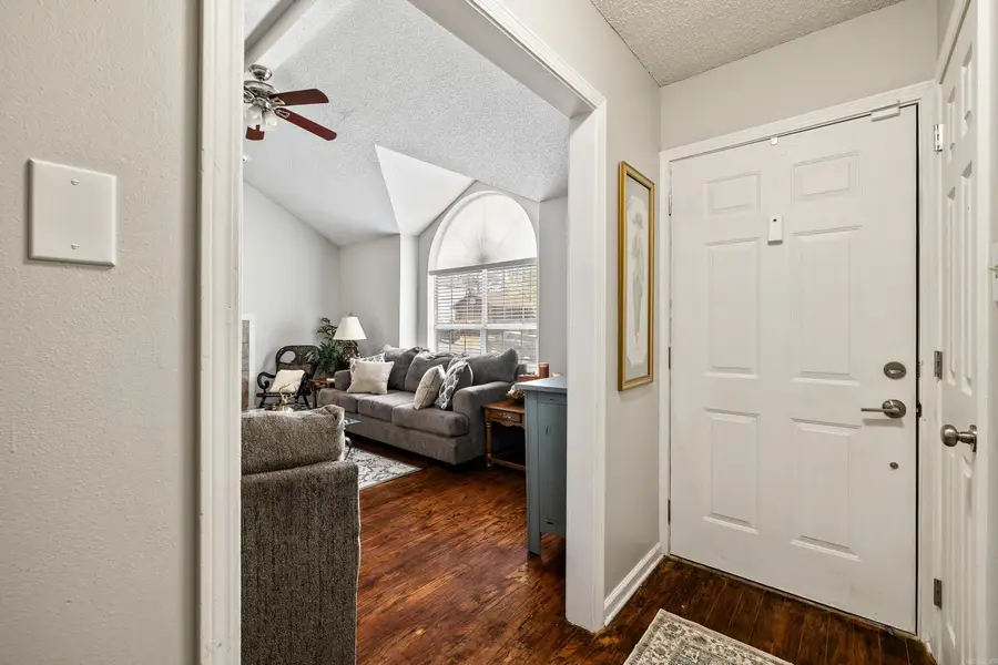 60 Vantage Drive, Maumelle, AR 72113 - #2