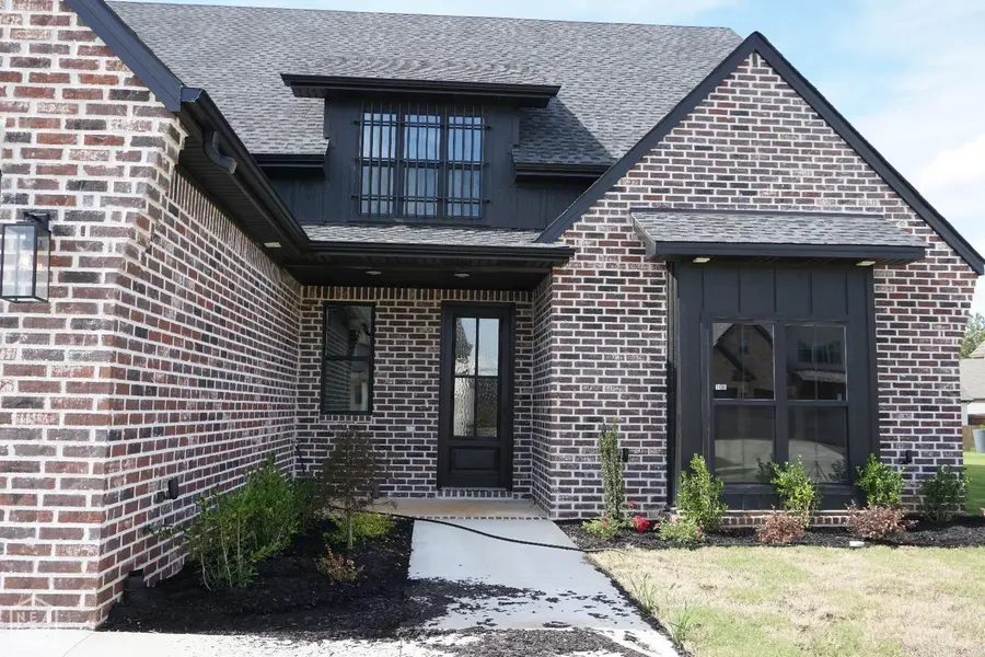 3616 Ontario Drive, Jonesboro, AR 72404 - #3