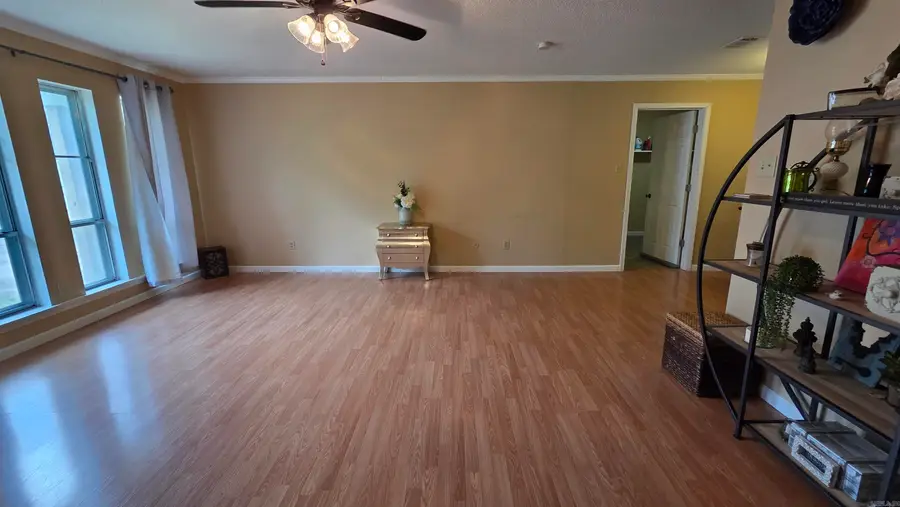 604 N James Street, Jacksonville, AR 72076 - #3