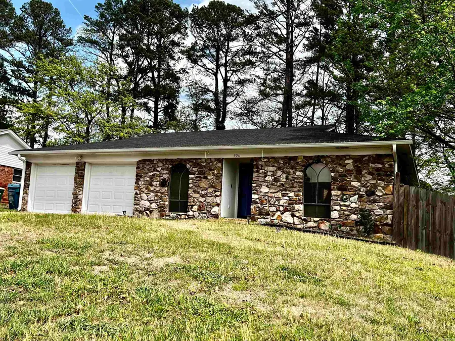 3211 Dartmouth Court, Little Rock, AR 72204 - #2