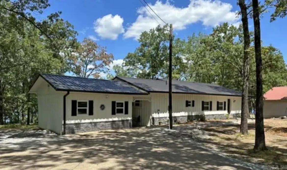 50 Air Rd, Greers Ferry, AR 72067 - #1