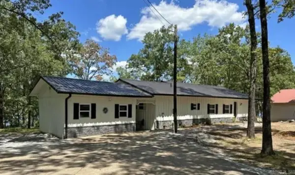 50 Air Rd, Greers Ferry, AR 72067