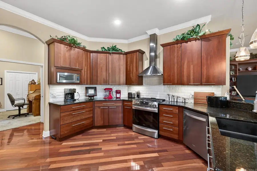 7 Alhaja Way, Hot Springs Village, AR 71909 - #2