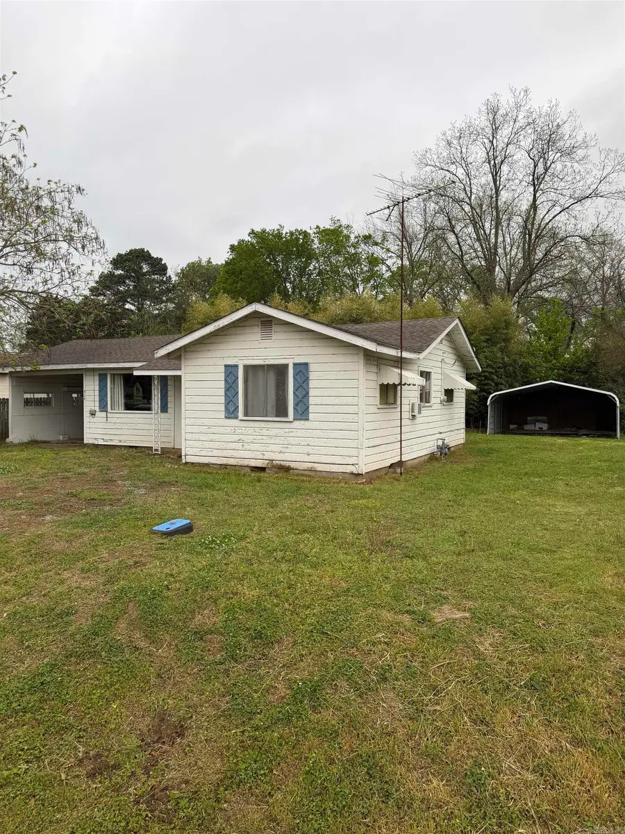 916 N North St Street, Clarendon, AR 72029 - #2