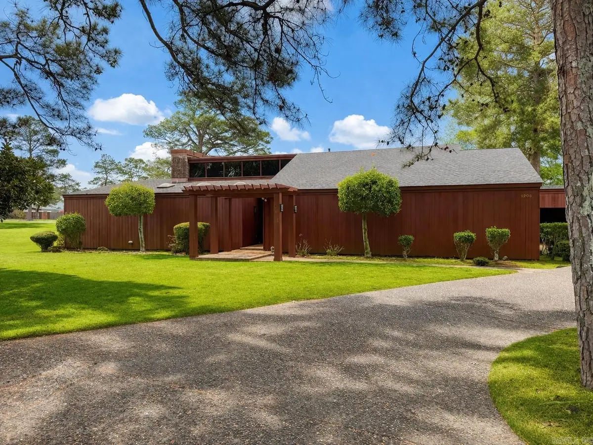 1206 W 46th, Pine Bluff, AR 71603 - #1