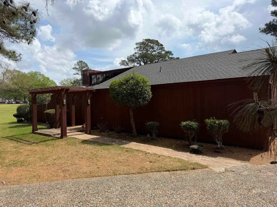 1206 W 46th, Pine Bluff, AR 71603 - #2