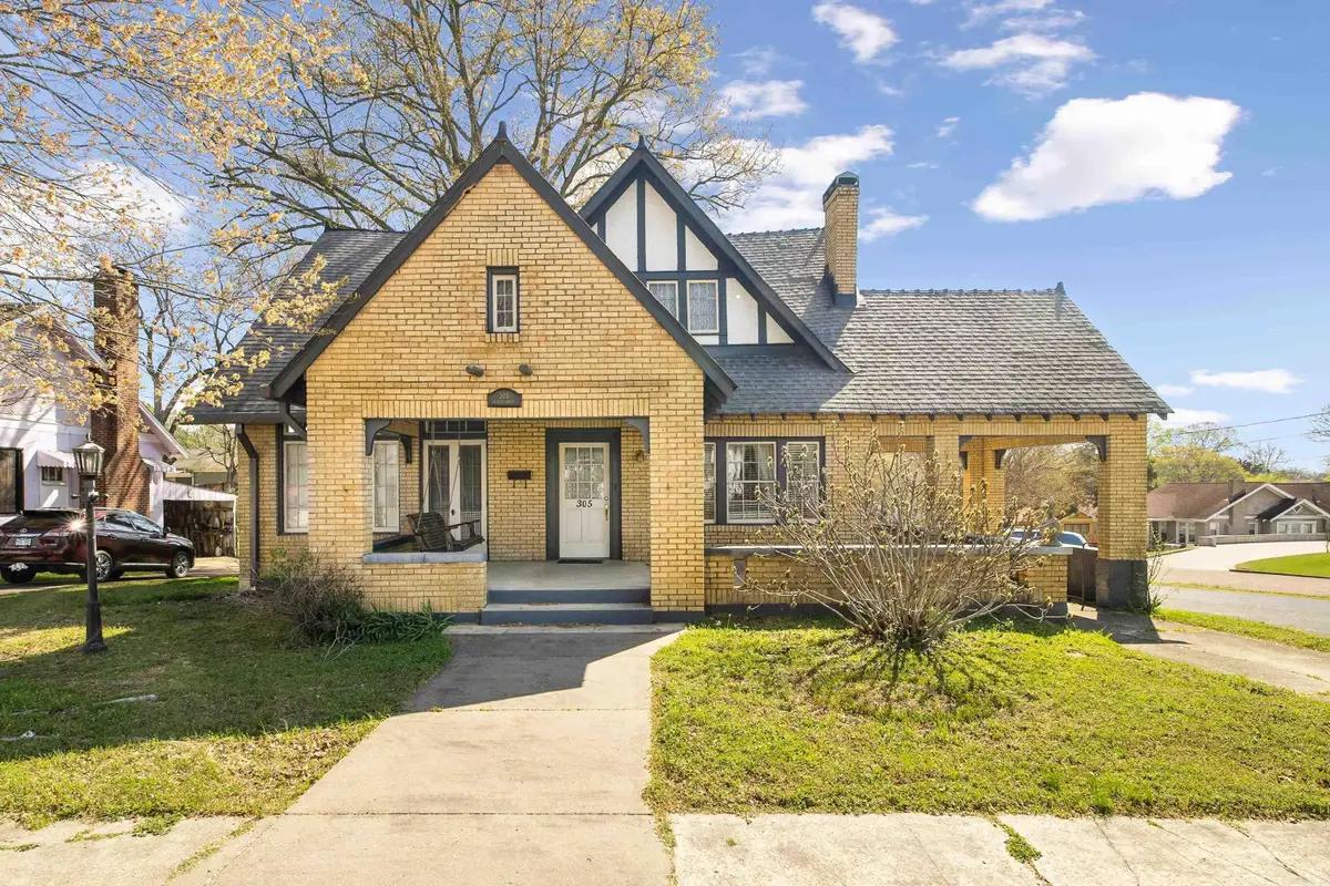 305 N East Street, Benton, AR 72019 - #1