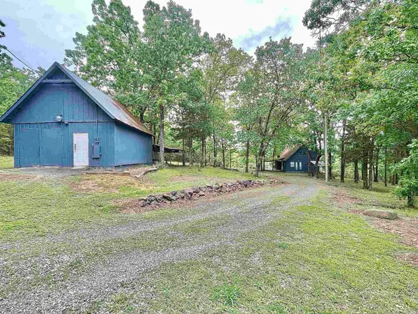 199 Pine Hill Estates Rd., Higden, AR 72067