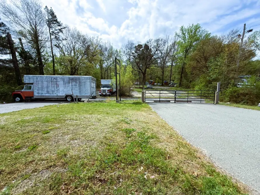 8315 Colonel Glenn Road, Little Rock, AR 72204 - #2