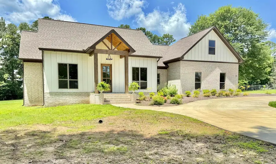 36 Church Circle, Greenbrier, AR 72058 - #2
