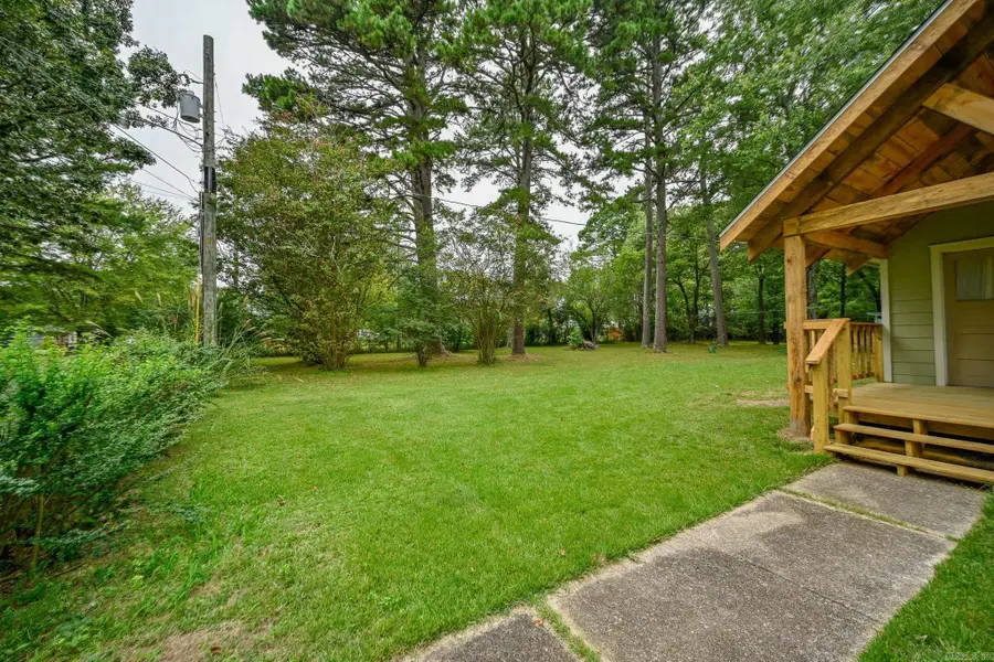 209 Ridge Ave, Mena, AR 71953 - #2