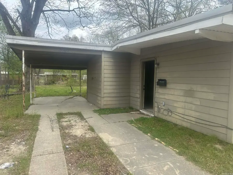 3307 Rose Street, Pine Bluff, AR 71603 - #3