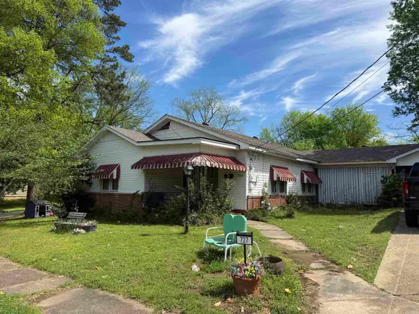 727 N Main St, Benton, AR 72015