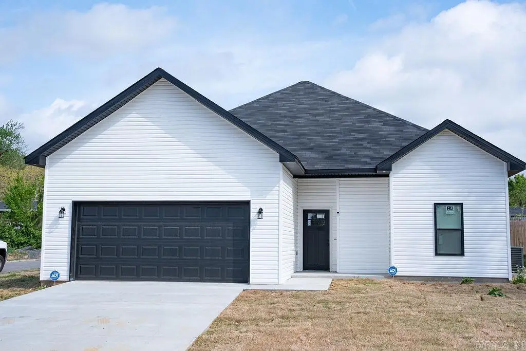 101 Montana Avenue, North Little Rock, AR 72118 - #1