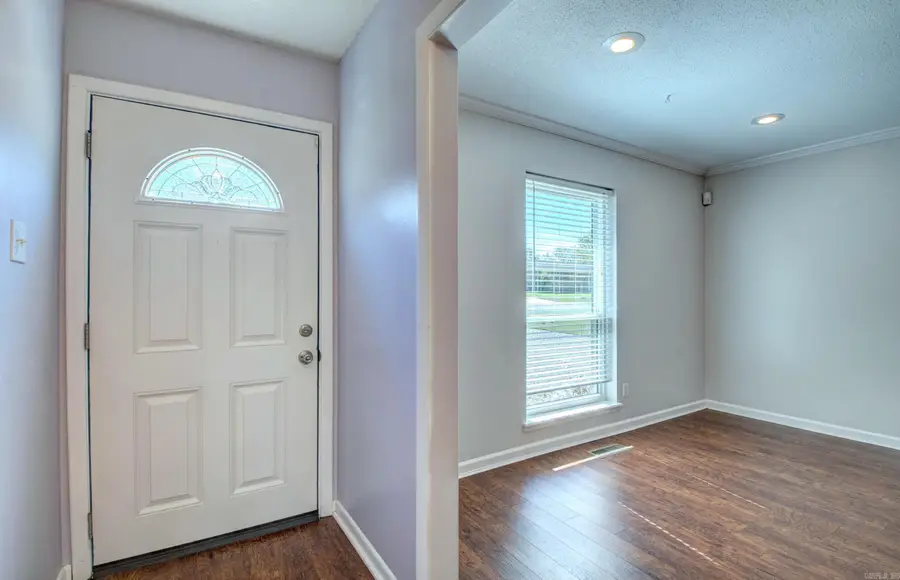 5605 N Locust Street, North Little Rock, AR 72116 - #3