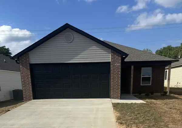 Address Withheld By Seller, Benton, AR 72015