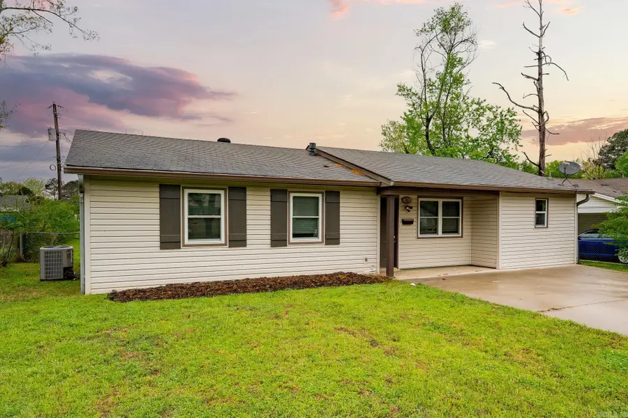 301 Janice Street, Jacksonville, AR 72076 - #3