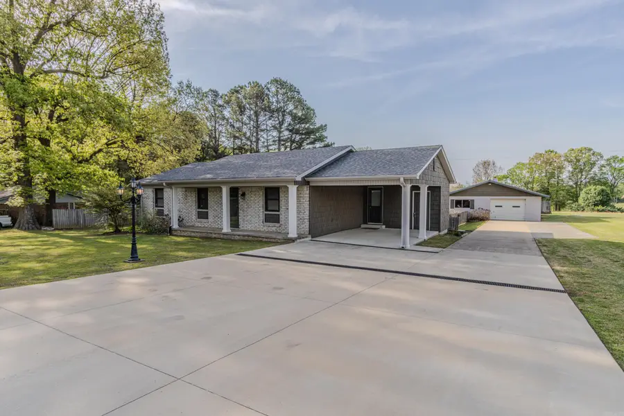 2502 Hatcher Dr, Paragould, AR 72450 - #3