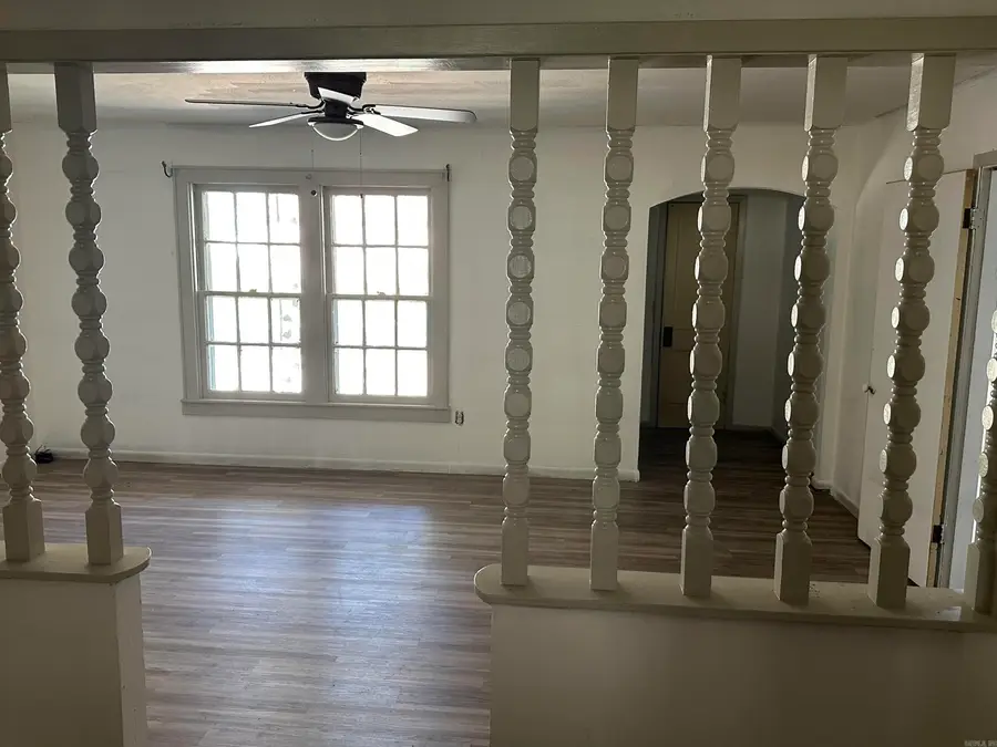 907 Calhoun, Magnolia, AR 71753 - #3