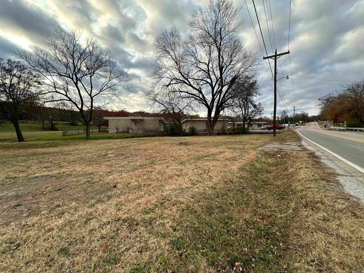 610 Panther Avenue, Yellville, AR 72687 - #1