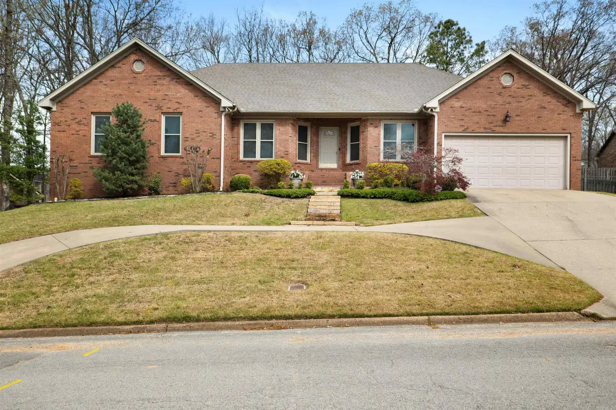 206 Windover Rd, Jonesboro, AR 72401 - #1