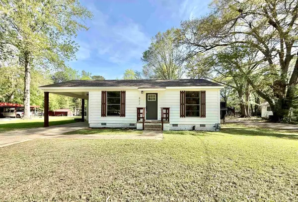 802 Waco Street, Camden, AR 71701