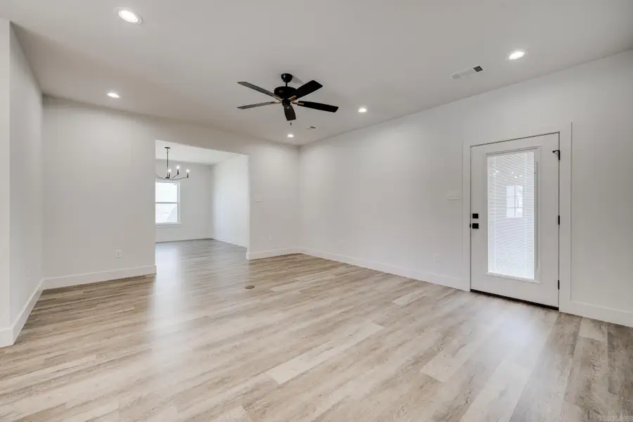 8 Dandelion Drive, Greenbrier, AR 72058 - #2