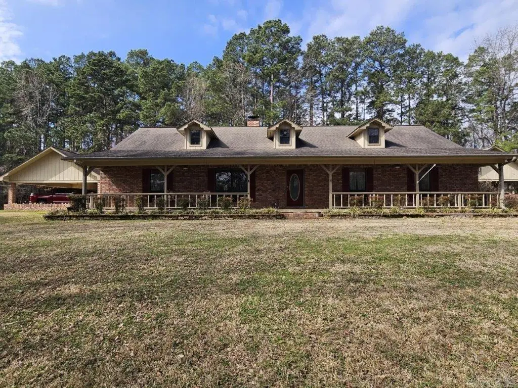 2420 Maul Rd., Camden, AR 71701 - #1