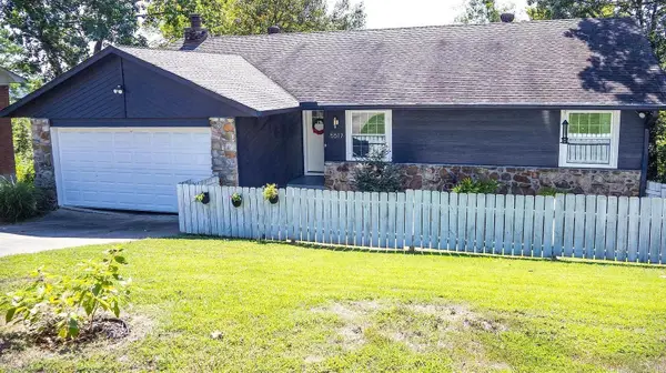 5517 Mcmurtrey Drive, North Little Rock, AR 72118