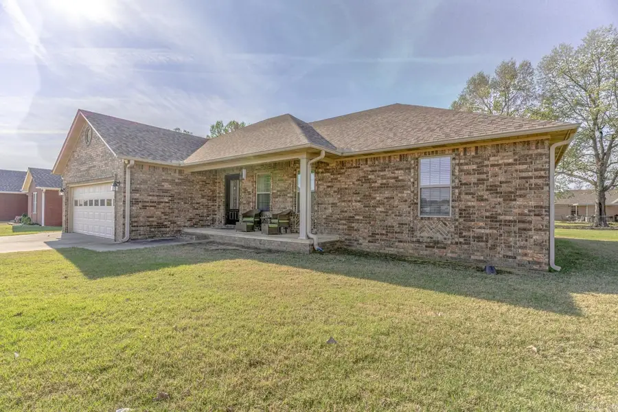 2712 Oxford St, Paragould, AR 72450 - #2
