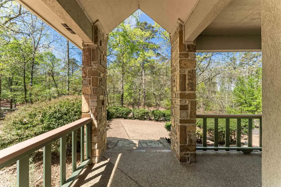 10 Princesa Lane, Hot Springs Village, AR 71909 - #3
