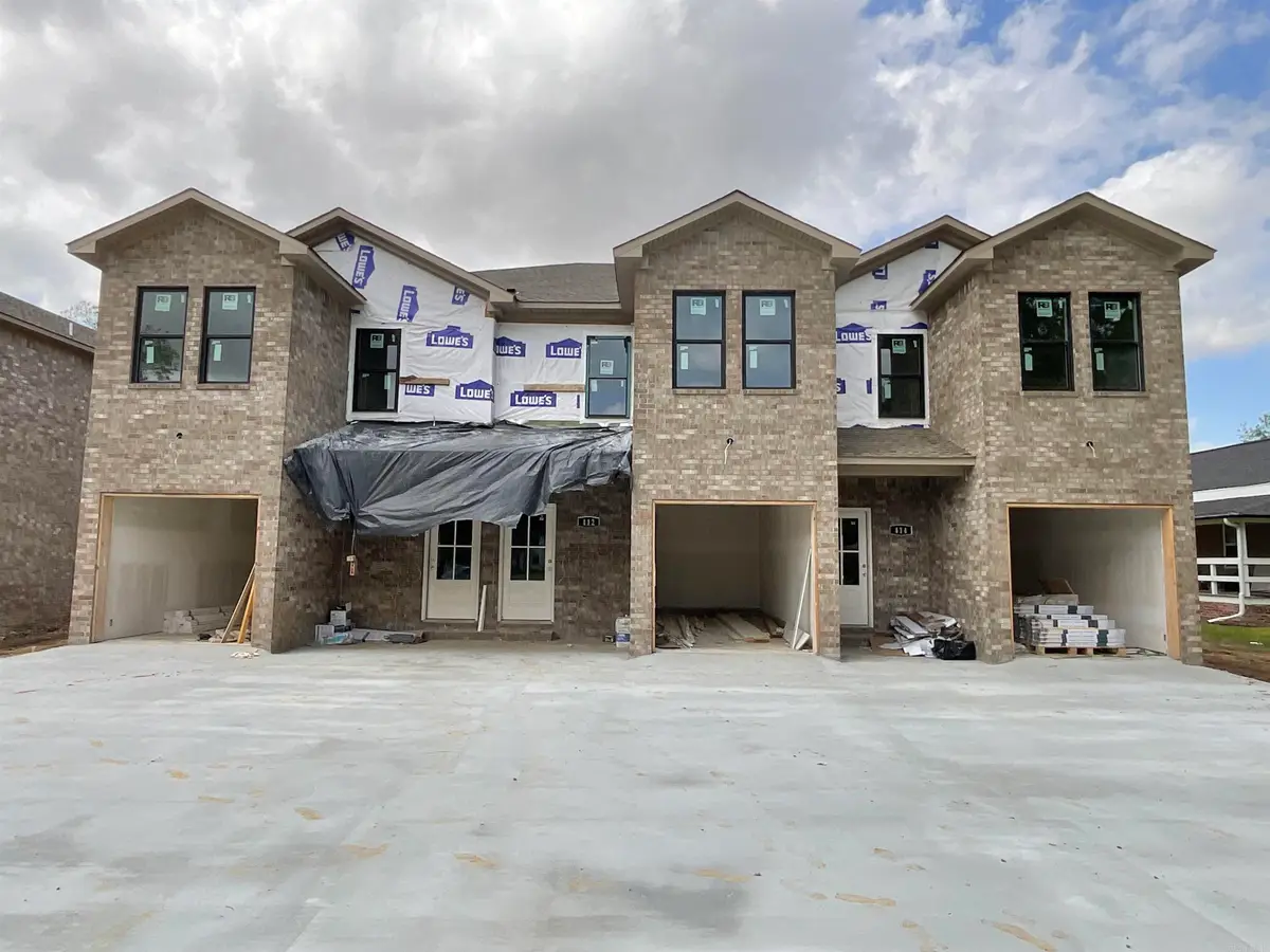 410, 412, 414 England Street, Lonoke, AR 72086 - #1