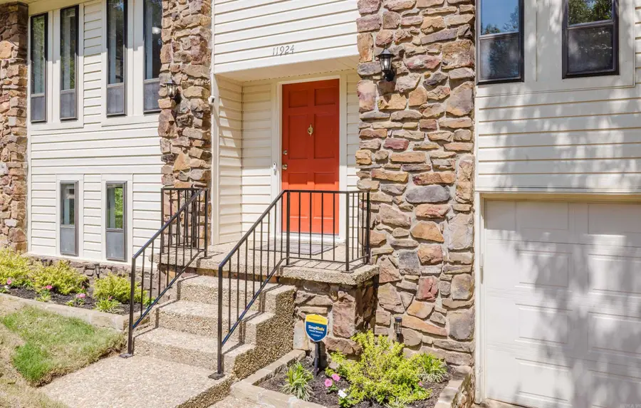 11924 Pleasant Forest Dr, Little Rock, AR 72212 - #3