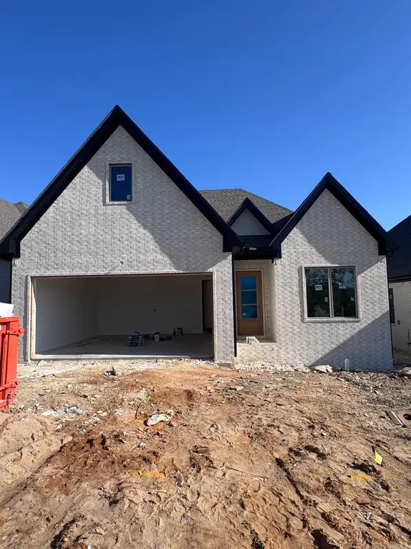 28 Mountain Brook Road, Little Rock, AR 72223