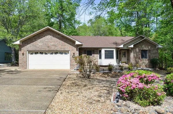 30 Alicante Way, Hot Springs Village, AR 71909
