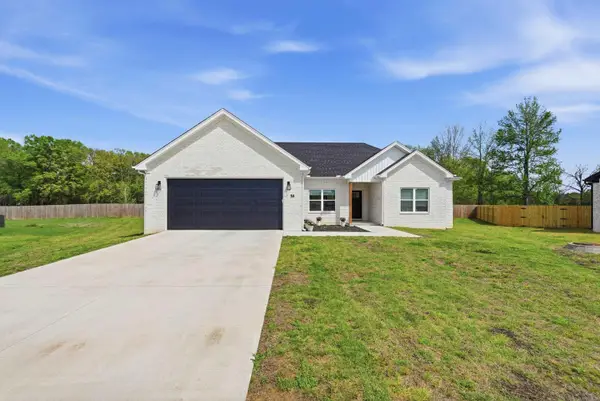14 Songbird Cove, Greenbrier, AR 72058