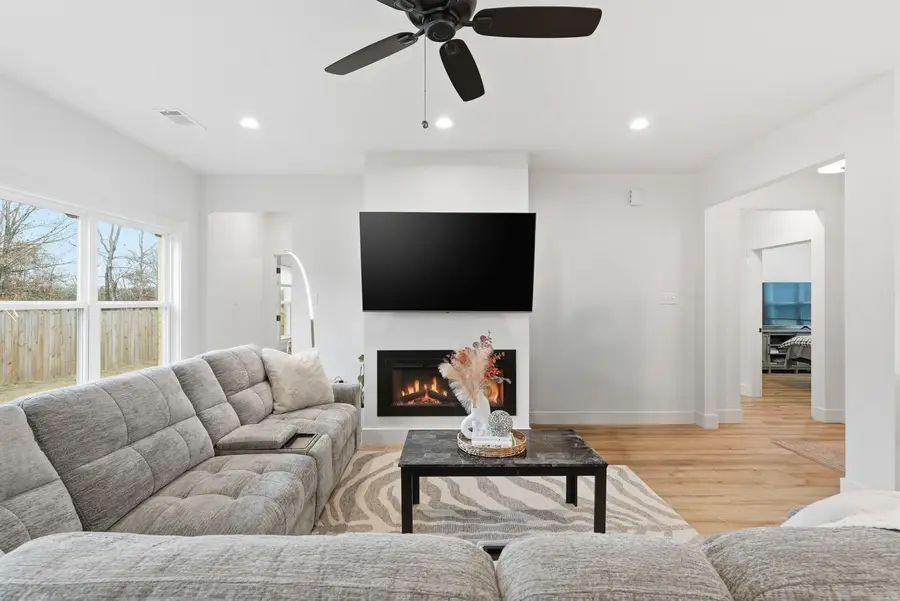 14 Songbird Cove, Greenbrier, AR 72058 - #2