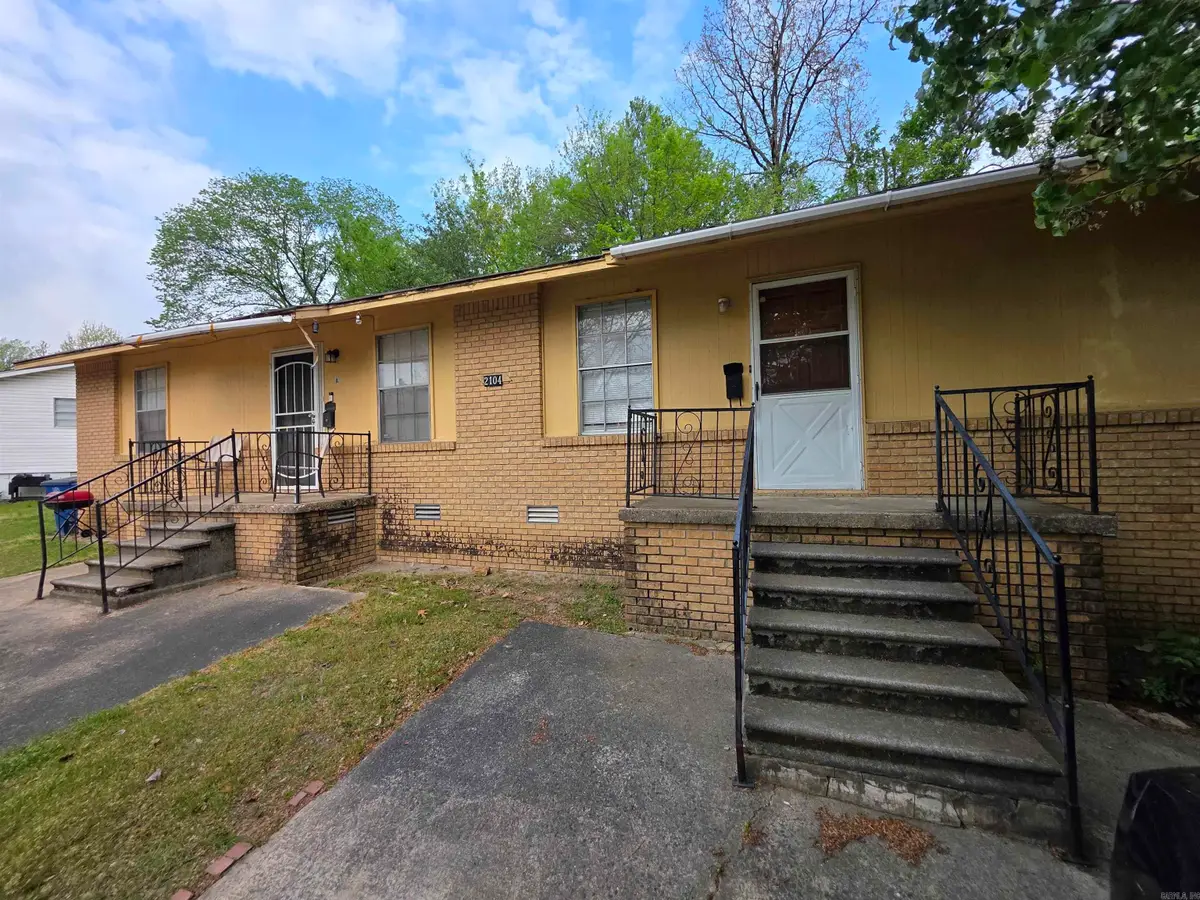 2104 Virginia Dr, North Little Rock, AR 72118 - #1