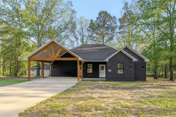 144 Leopard Drive, De Queen, AR 71832